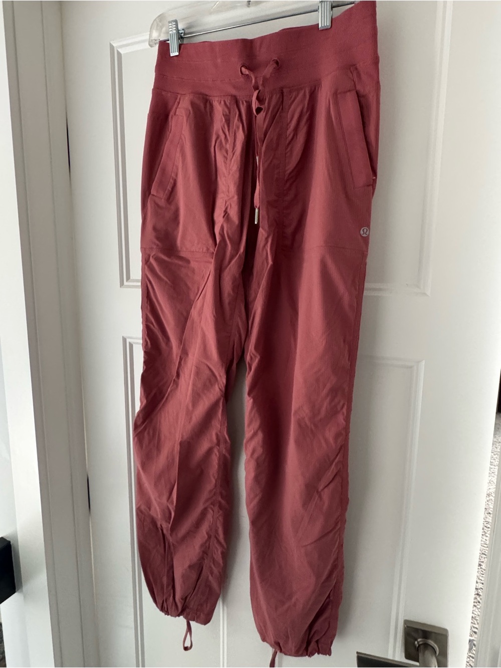 lululemon athletica Women’s Brick Red Jogger Pants